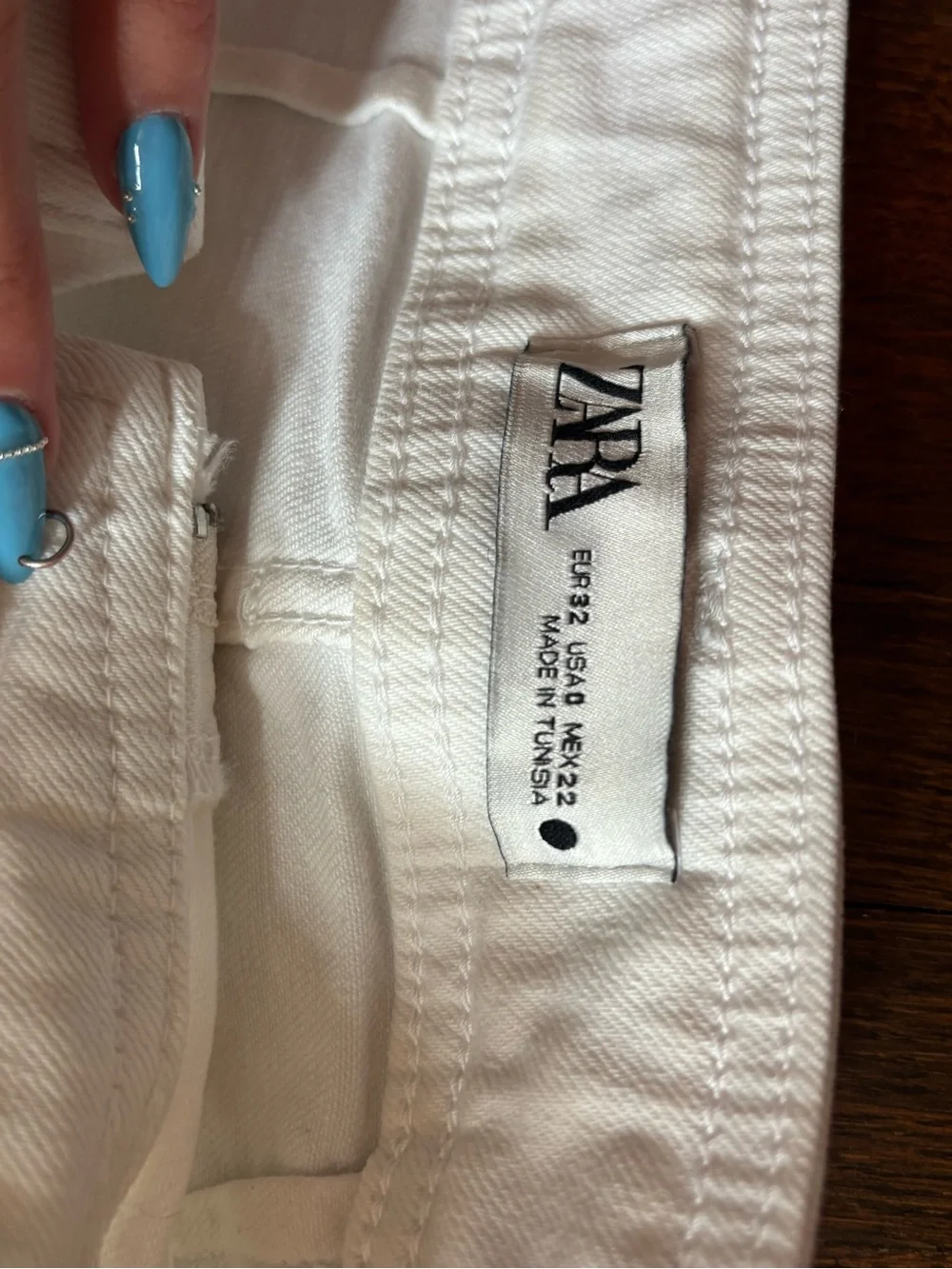 Zara White High-Rise Jeans